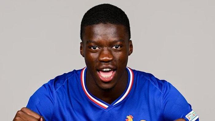 Mamadou Sarr (Stoper)
