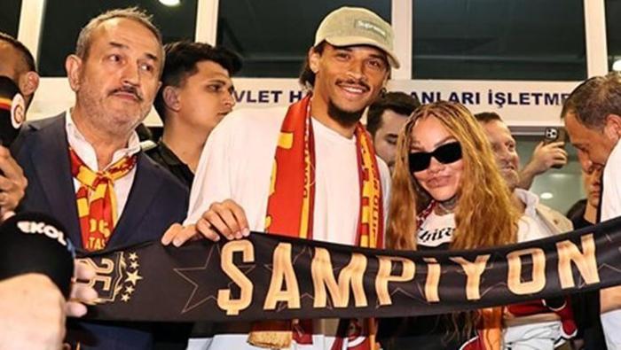 İNANILMAZ BİR ATMOSFER
