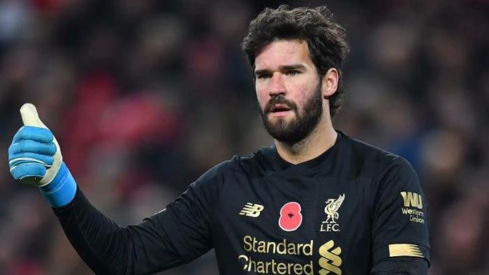 ALISSON İÇİN HARETE GEÇİLDİ