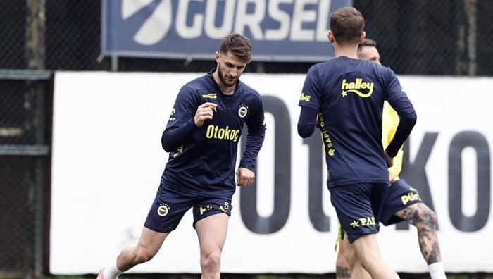 Fenerbahçe bonservis rekoru kıracak Ne Sacha Boey, ne de Ferdi Kadıoğlu: Tarihe geçecek
