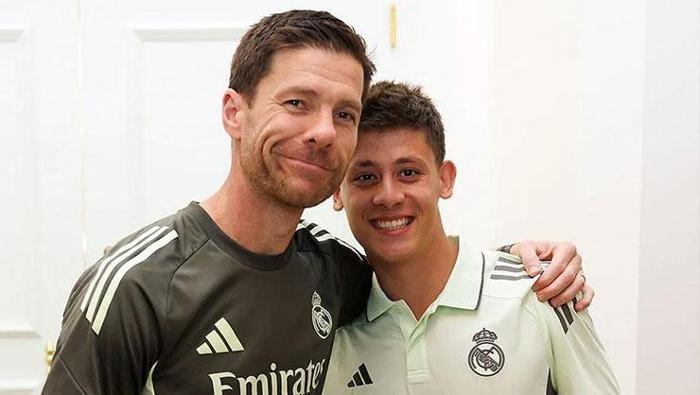 XABI ALONSO İLE ÇOK FARKLI OLACAK