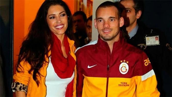 Sneijderin eski eşi Yolanthe Cabaudan Türkçe mesaj Türkiyeyi unutmadı