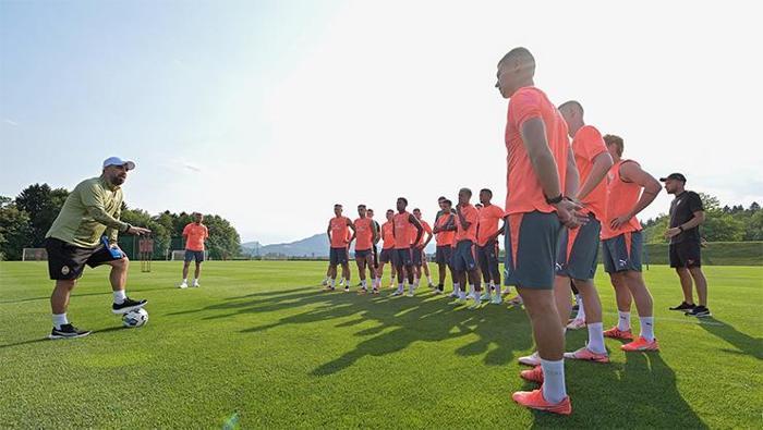 Shakhtar Donetske imzayı yeni atmıştı: Arda Turan üçüncü kez bombayı patlattı