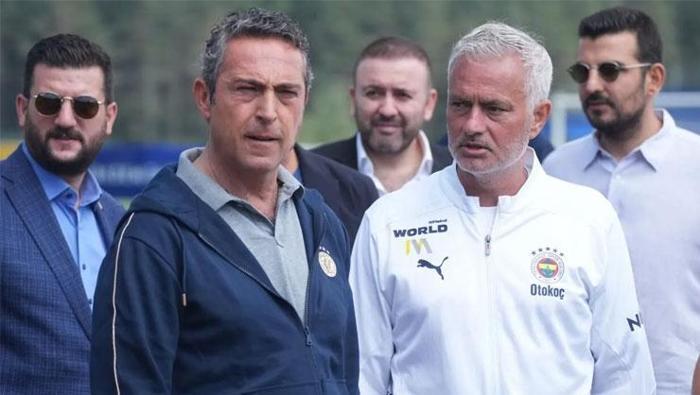 Fenerbahçe transferde bombayı patlatıyor 4 yıllık sözleşme teklifi