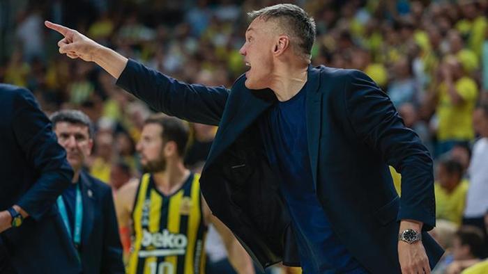 Fenerbahçe Beko - Beşiktaş Fibabanka maçından kareler