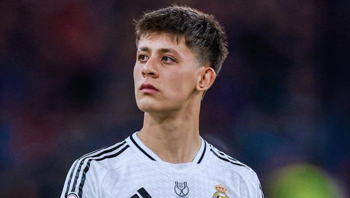 Bu arada Arda Gülere aşığım Real Madridin ikonu oldu: Perez, Ancelottiyi bir kez daha kovmalı
