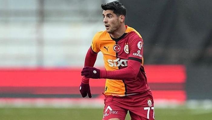 EN GÜÇLÜ ADAY COMO