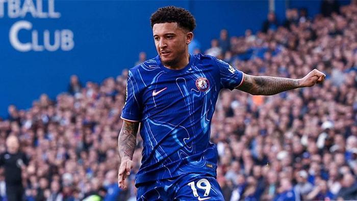 Manchester United efsane Rio Ferdinanddan, yıldız oyuncuya tavsiye: Fenerbahçeye git