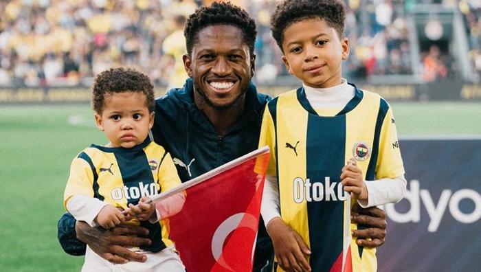 Fenerbahçenin orkestra şefi Fredden çarpıcı itiraf Oynamak istediği takımı açıkladı: Yönetimle görüştüm