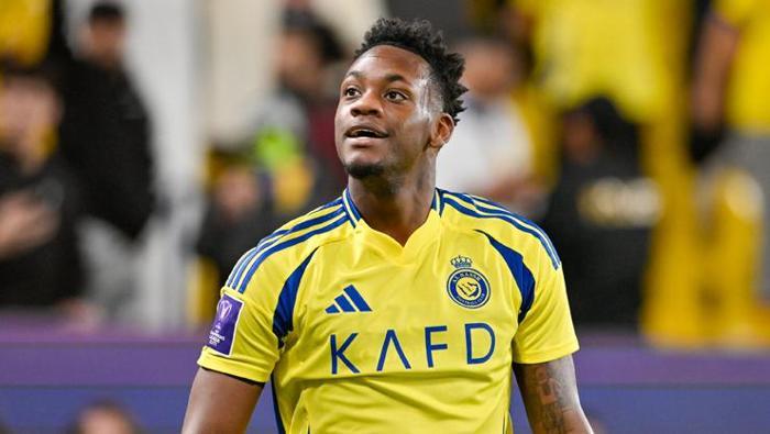 Fenerbahçeden tarihi sürpriz: 2 yıldızı lansmanda duyuracak Transfer ateşi yandı