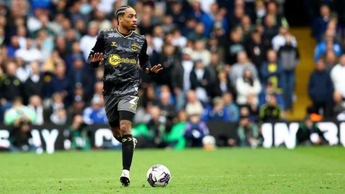 KYLE WALKER-PETERS