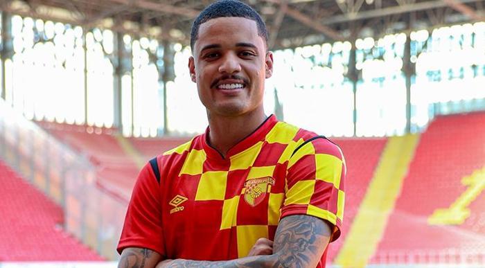 Janderson Costa (Forvet) Vitoria->Göztepe