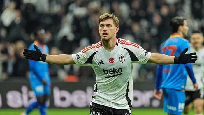 EMERY ÇOK İSTİYOR