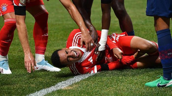 PSG - Bayern Münih maçında korkutan sakatlık Oyuncular gözyaşlarını tutamadı
