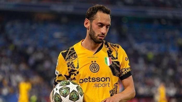 HAKAN ÇALHANOĞLU GÖRÜŞMELERİ BAŞLADI