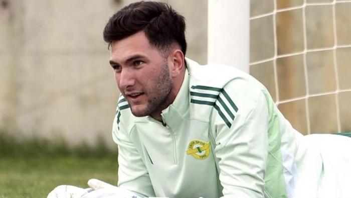 Ertuğrul Çetin (Kaleci) Fenerbahçe-> Esenler Erokspor