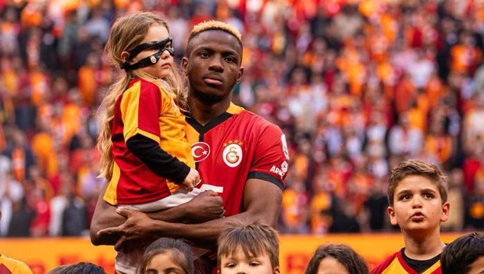 Galatasarayda ayrılık kararı Sözleşmesi feshediliyor, bir dönem sona eriyor