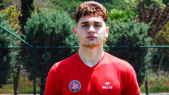 Nikoloz Ugrekhelidze (Stoper) Dinamo Tiflis -> Karagümrük