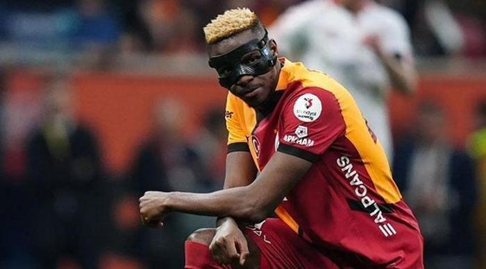 NAPOLİDE KALMIYOR