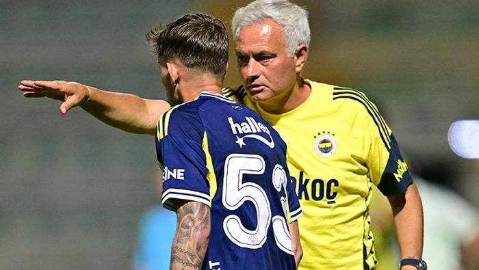 Jose Mourinhodan Fenerbahçe yönetimine çağrı: Transfer sözleri Karmaşık bir gerçeklik, henüz fazla futbolcu katılmadı