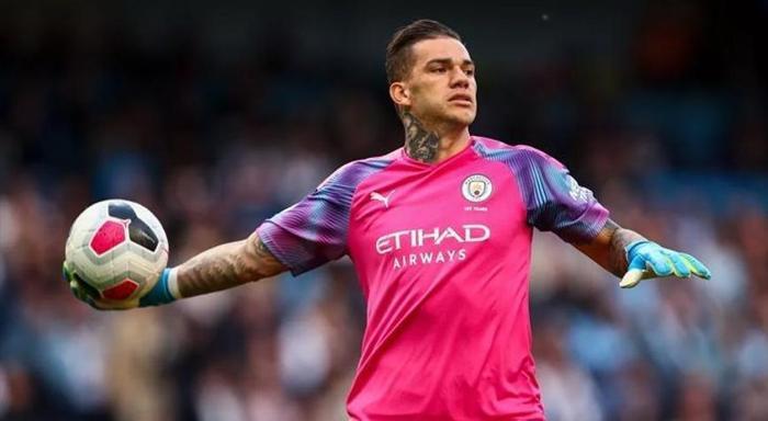 MANCHESTER CITYDE 18 KUPA KAZANDI