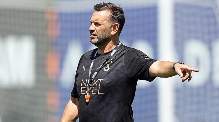 Galatasarayda yeni gündem stoper takviyesi... Teklif yapıldı