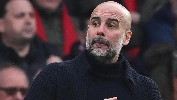 Bıyıklı Guardiola Son haliyle sosyal medyanın diline düştü