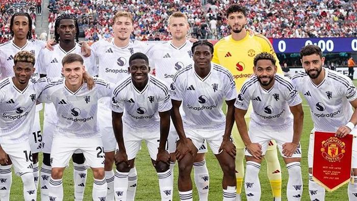 Altay Bayındır ilk 11de sahaya çıktı tüm planlar bozuldu Göz ardı edilmemesi gerekiyor