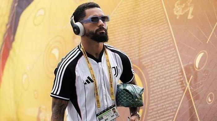 MOURINHO TELEFON AÇMIŞTI