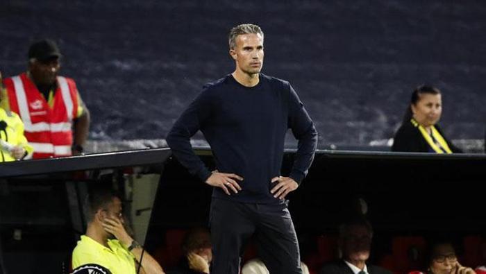 VAN PERSIE: KADIKÖYDE ÇOK MAÇA ÇIKTIM