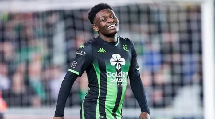 Kazeem Olaigbe (Sol Kanat) Rennes -> Trabzonspor