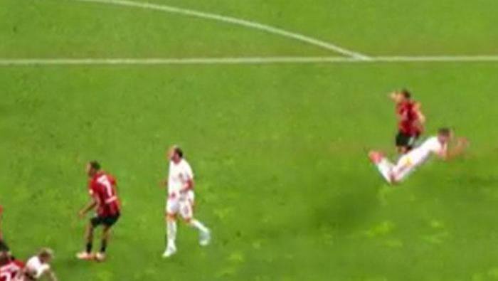 ŞÜPHESİZ PENALTI