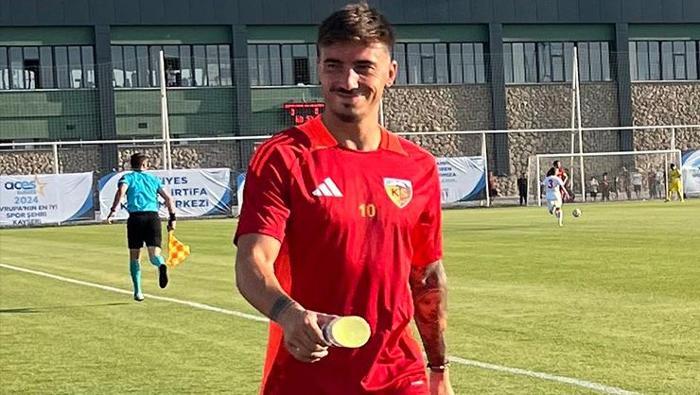 Joao Mendes (Orta saha) Vitoria-> Kayserispor