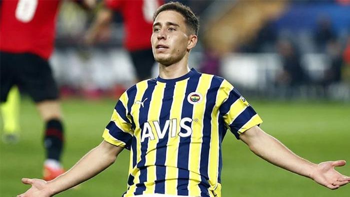 EMRE MOR SÜRPRİZİ