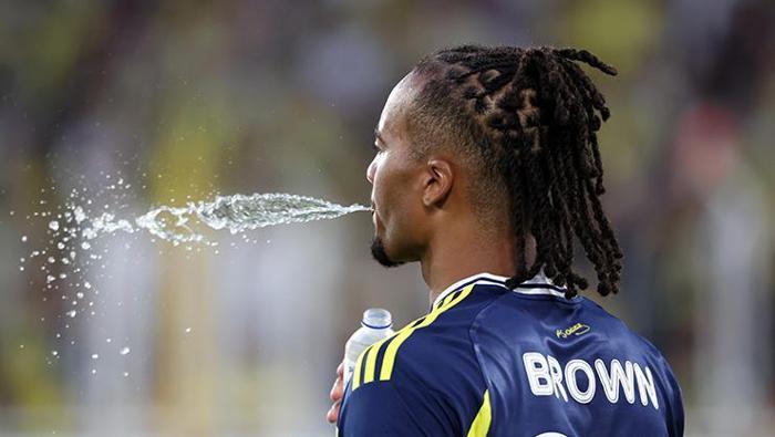 Fenerbahçe - Feyenoord maçının ardından yıldız isme övgü: Sahanın her yerinde | Kadıköy Cehennemi Joseyi tura götürdü