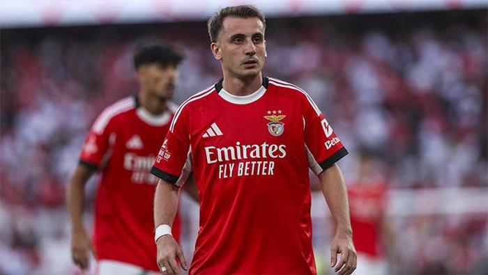 Benficadan Kerem Aktürkoğlu açıklaması Bruno Lage duyurdu Fenerbahçeye...