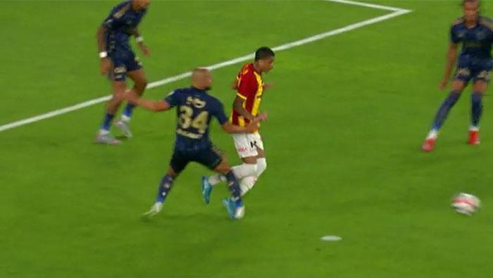 PENALTI DİYEBİLİRİM
