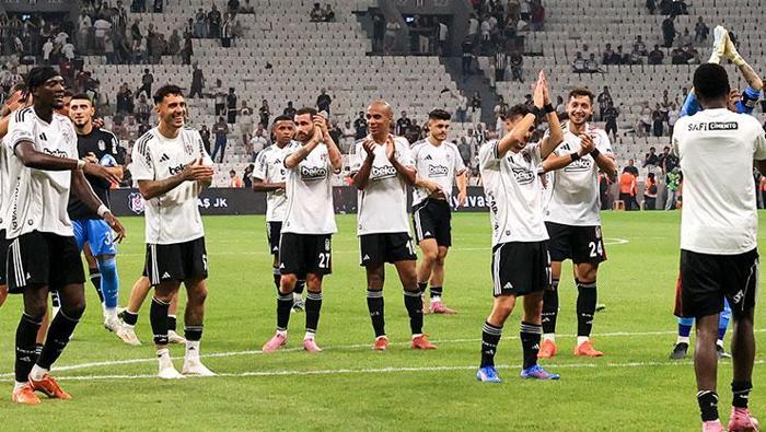 FUTBOL(CU) TAKIMI / SERKAN AKCAN - FANATİK