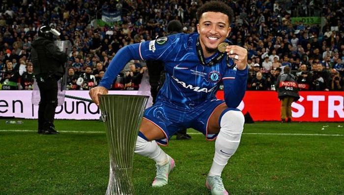 Transfer duyuru videosu bile hazır Süper Lig devi Jadon Sanchoyu açıklamaya hazırlanıyor, artık her şey tamam