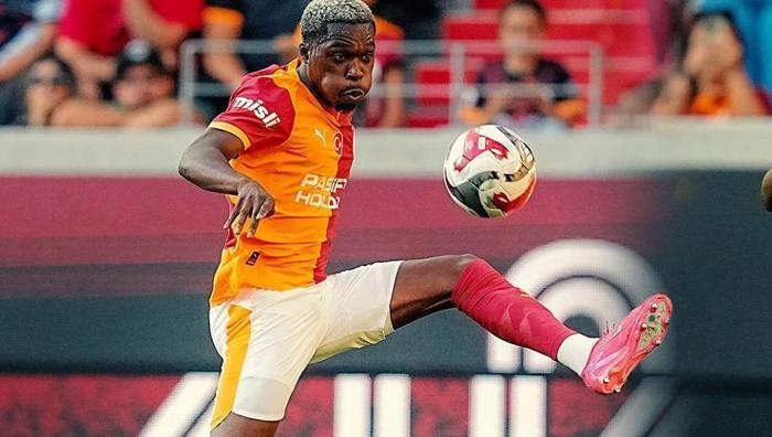 Galatasarayda bir ayrılık daha Yarın Türkiyeden ayrılıyor: İşte elde edilecek bonservis bedeli