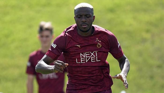 De Laurentiisten Osimhen itirafı PSGden gelen teklifi açıkladı: Dev bonservis bedeli