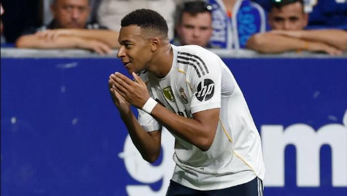 MBAPPE RESİTALİ