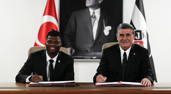 El Bilal Toure(Forvet) Atalanta->Beşiktaş