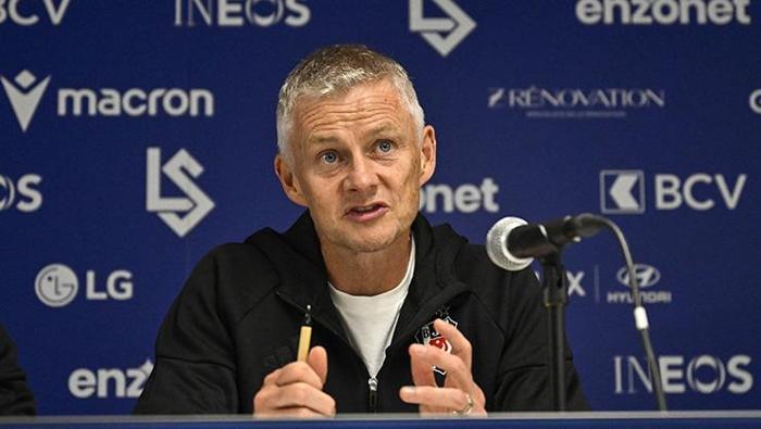 Beşiktaşın Solskjaer kararı manşetlerde Utanç işine mal oldu, 40 kelimelik acımasız açıklamayla kovuldu