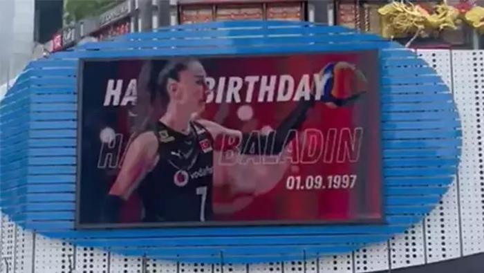 REKLAM PANOSU KİRALADILAR