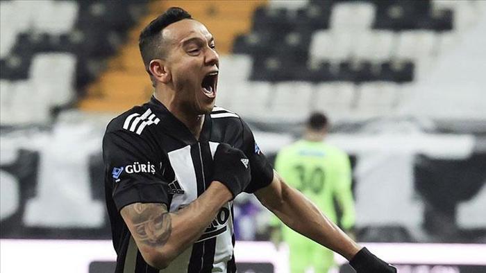 AMEDSPORDA JOSEF SESLERİ