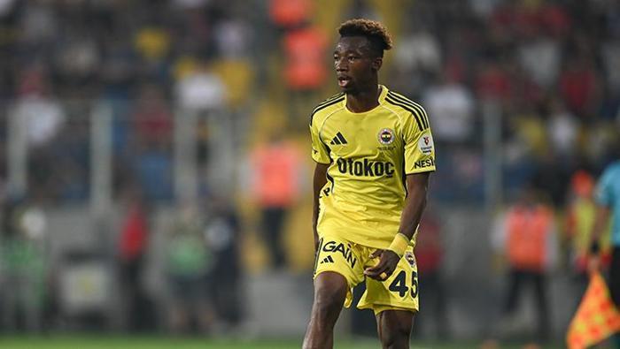 Gençlerbirliği - Fenerbahçe maçının ardından usta isimden sert uyarı: Kimseyi yanıltmasın | Halı saha maçı