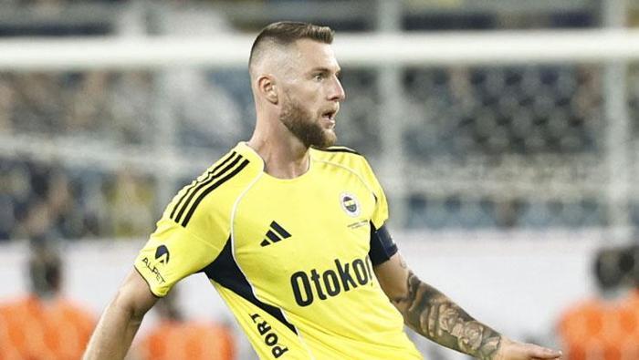 Gençlerbirliği - Fenerbahçe maçının ardından usta isimden sert uyarı: Kimseyi yanıltmasın | Halı saha maçı