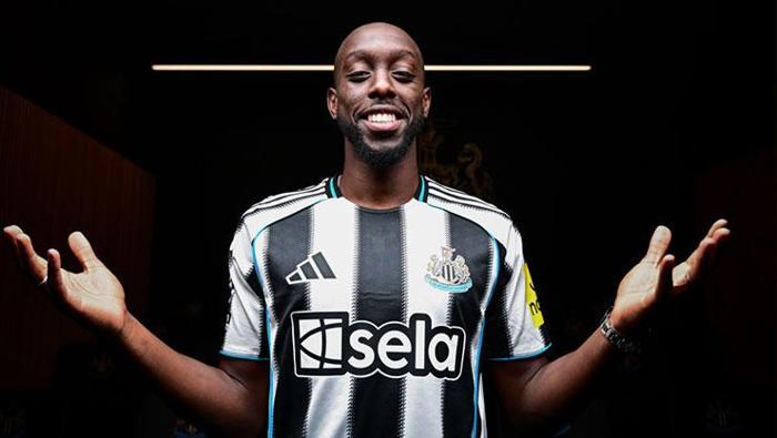 Yoane Wissa (Forvet) Brentford -> Newcastle United