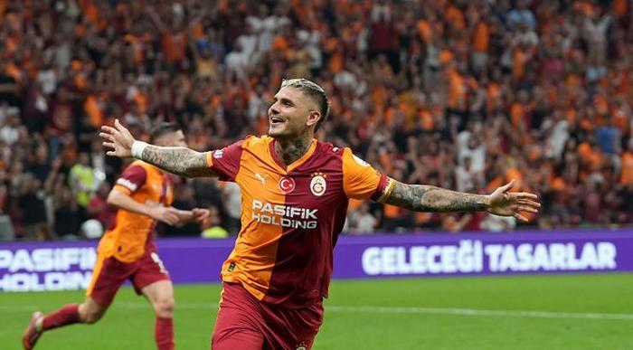 Galatasarayda Icardi tehlikesi Yönetim karar aşamasında
